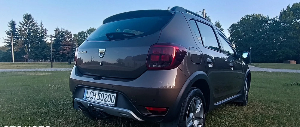 Dacia Sandero Stepway cena 39999 przebieg: 64000, rok produkcji 2017 z Łomża małe 56